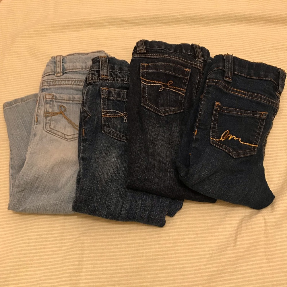 Bundle of 4 jeans sz 2T
